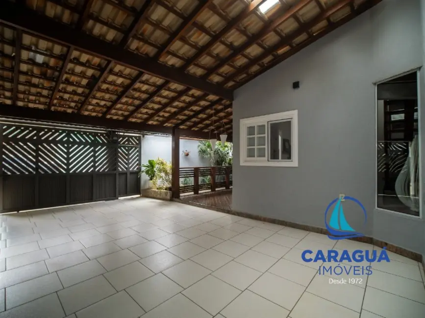 Foto 5 de Casa com 3 quartos à venda, 345m2 em Jardim Califórnia, Caraguatatuba - SP