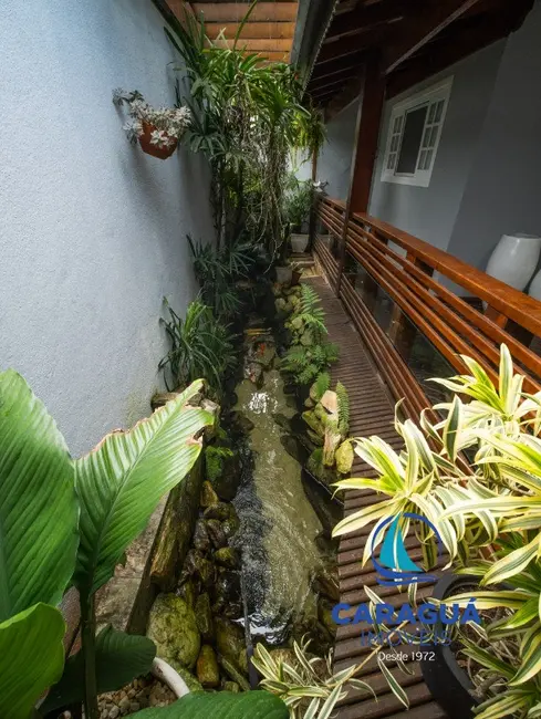 Foto 3 de Casa com 3 quartos à venda, 345m2 em Jardim Califórnia, Caraguatatuba - SP