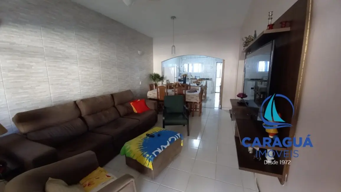 Foto 4 de Casa com 2 quartos à venda, 72m2 em Praia das Palmeiras, Caraguatatuba - SP