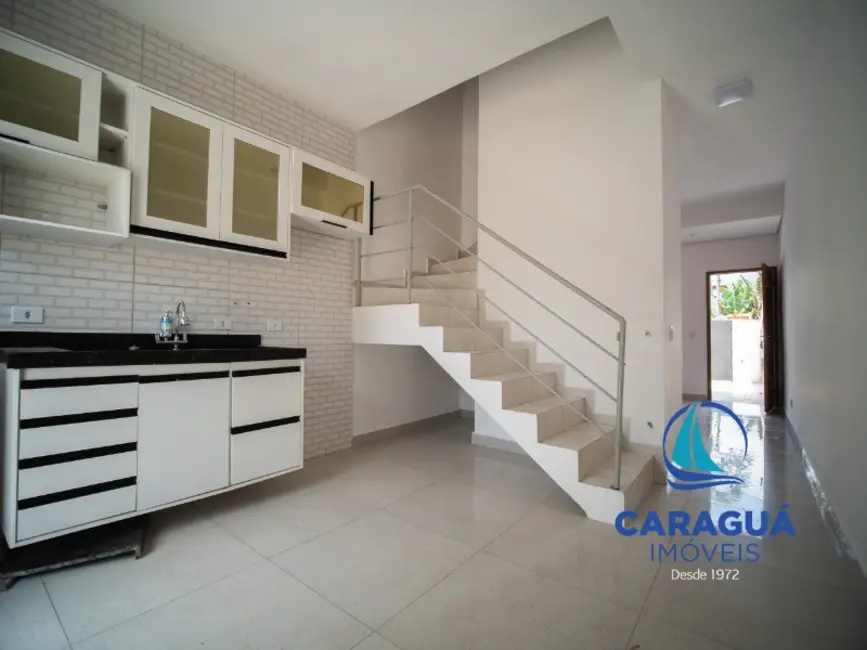 Foto 1 de Casa com 2 quartos à venda e para alugar, 70m2 em Perequê Mirim, Caraguatatuba - SP