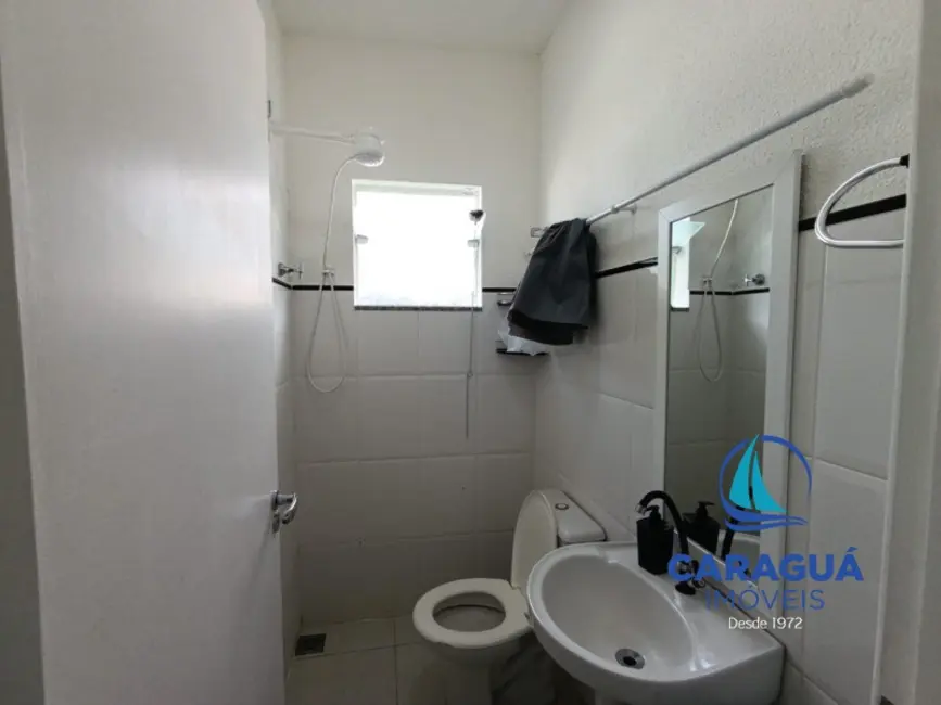 Foto 17 de Kitnet para alugar, 30m2 em Centro, Caraguatatuba - SP