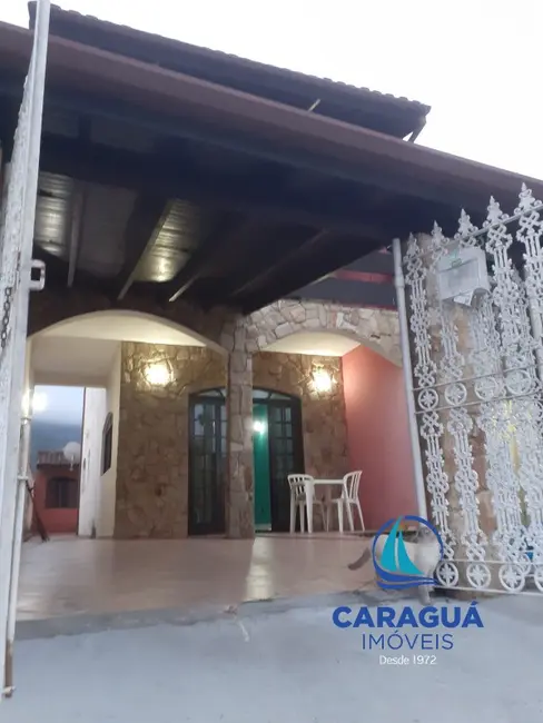 Foto 3 de Casa com 2 quartos à venda, 171m2 em Indaiá, Caraguatatuba - SP