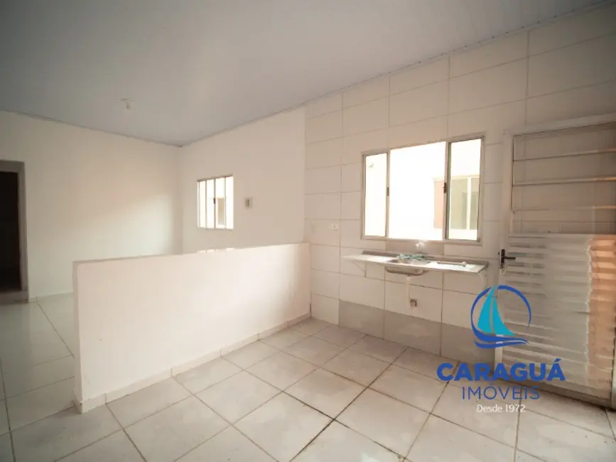 Foto 3 de Casa de Condomínio com 1 quarto à venda e para alugar, 40m2 em Morro do Algodão, Caraguatatuba - SP