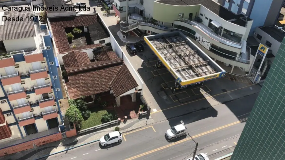 Foto 5 de Loja para alugar, 592m2 em Centro, Caraguatatuba - SP