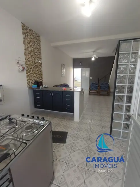Foto 1 de Casa com 2 quartos para alugar, 125m2 em Caraguatatuba - SP