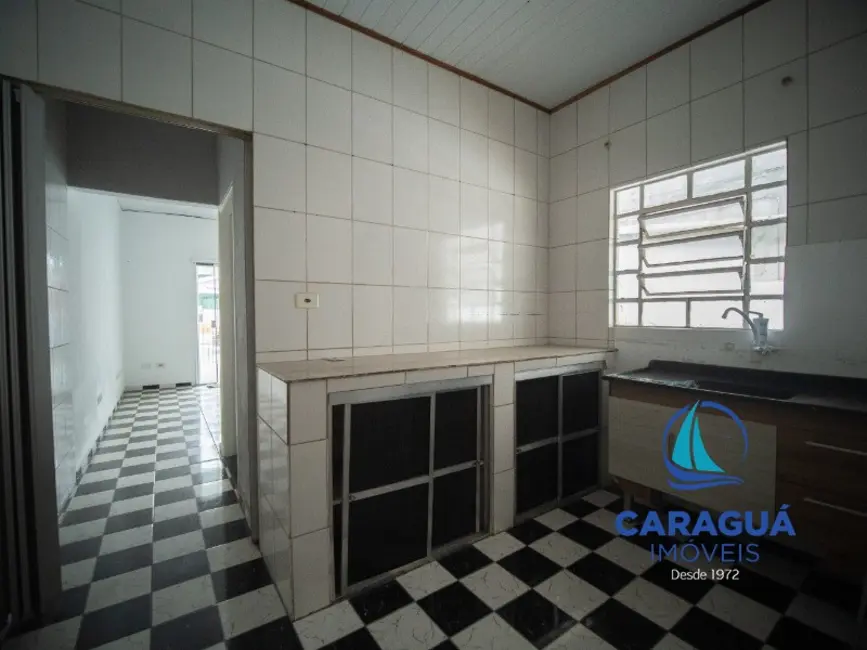 Foto 6 de Casa com 1 quarto para alugar, 75m2 em Indaiá, Caraguatatuba - SP