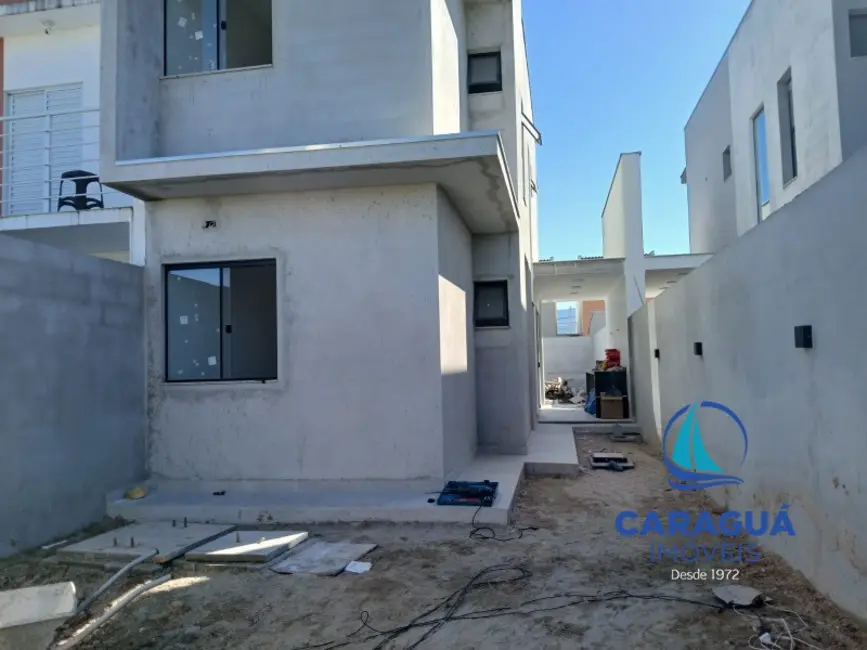 Foto 1 de Casa com 3 quartos à venda, 81m2 em Balneário Mar Azul, Caraguatatuba - SP