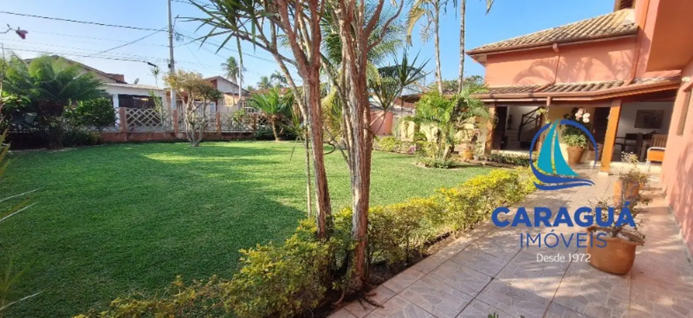 Foto 6 de Casa com 5 quartos à venda, 300m2 em Jardim Brasil, Caraguatatuba - SP