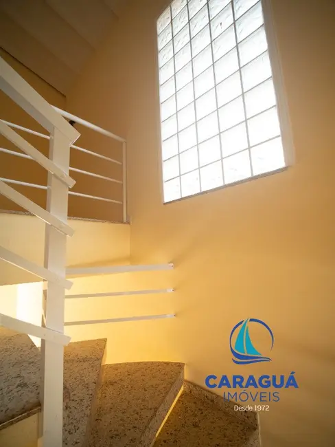 Foto 9 de Casa com 3 quartos à venda, 222m2 em Cidade Jardim, Caraguatatuba - SP