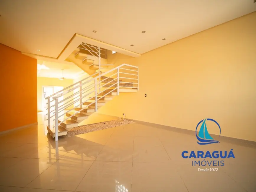 Foto 4 de Casa com 3 quartos à venda, 222m2 em Cidade Jardim, Caraguatatuba - SP