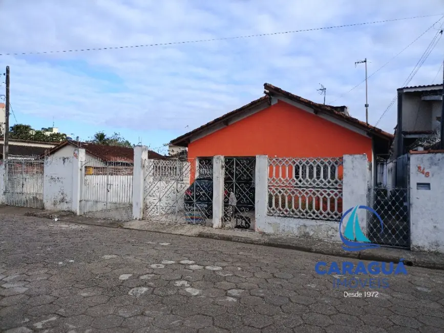 Foto 1 de Casa com 6 quartos à venda, 216m2 em Sumaré, Caraguatatuba - SP