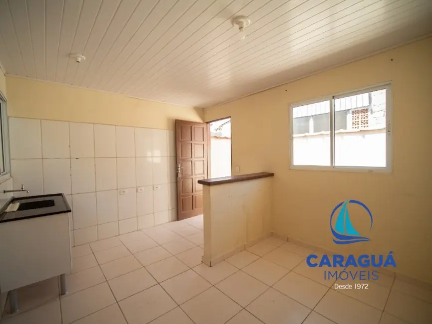 Casa com 1 quarto para alugar, 50m2 em Rio do Ouro, Caraguatatuba - SP - imagem 1 Foto 1 de Casa com 1 quarto para alugar, 50m2 em Rio do Ouro, Caraguatatuba - SP