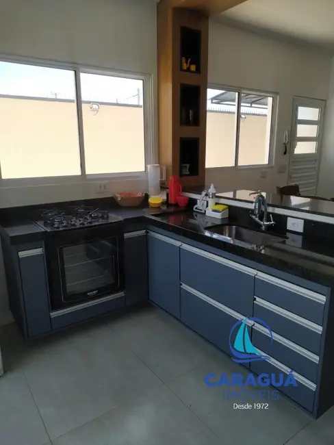 Casa com 2 quartos à venda, 120m2 em Caraguatatuba - SP - imagem 6 Foto 6 de Casa com 2 quartos à venda, 120m2 em Caraguatatuba - SP