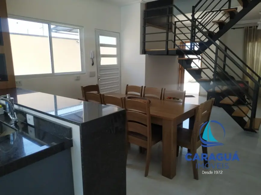 Casa com 2 quartos à venda, 120m2 em Caraguatatuba - SP - imagem 3 Foto 3 de Casa com 2 quartos à venda, 120m2 em Caraguatatuba - SP