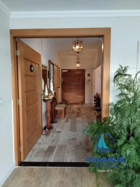 Foto 4 de Casa com 2 quartos à venda, 142m2 em Indaiá, Caraguatatuba - SP