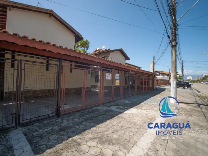 Foto 1 de Casa de Condomínio com 2 quartos para alugar, 65m2 em Martim de Sá, Caraguatatuba - SP