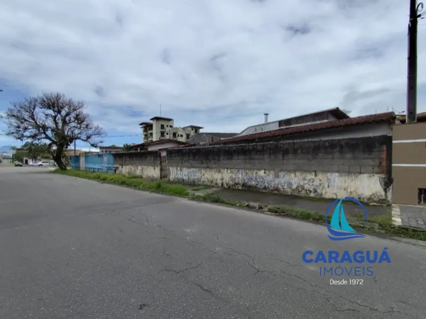 Foto 6 de Casa com 2 quartos à venda, 170m2 em Sumaré, Caraguatatuba - SP