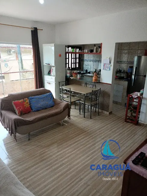 Foto 4 de Casa com 4 quartos à venda, 160m2 em Jardim Califórnia, Caraguatatuba - SP