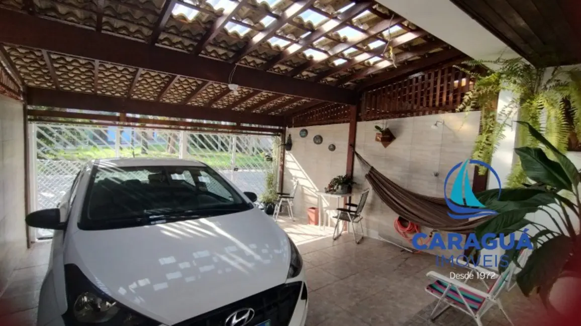 Foto 2 de Casa com 2 quartos à venda, 69m2 em Prainha, Caraguatatuba - SP