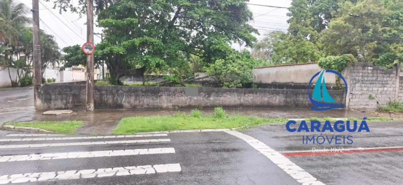 Foto 1 de Terreno / Lote à venda, 600m2 em Caraguatatuba - SP