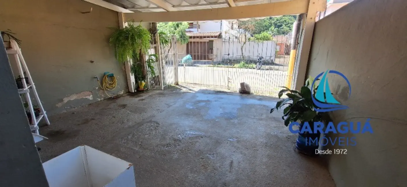 Foto 4 de Casa com 3 quartos à venda, 163m2 em Caraguatatuba - SP