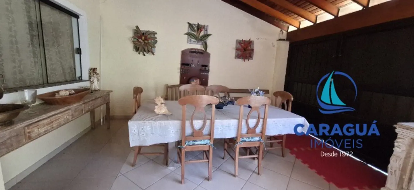 Foto 8 de Casa com 4 quartos à venda, 221m2 em Caraguatatuba - SP