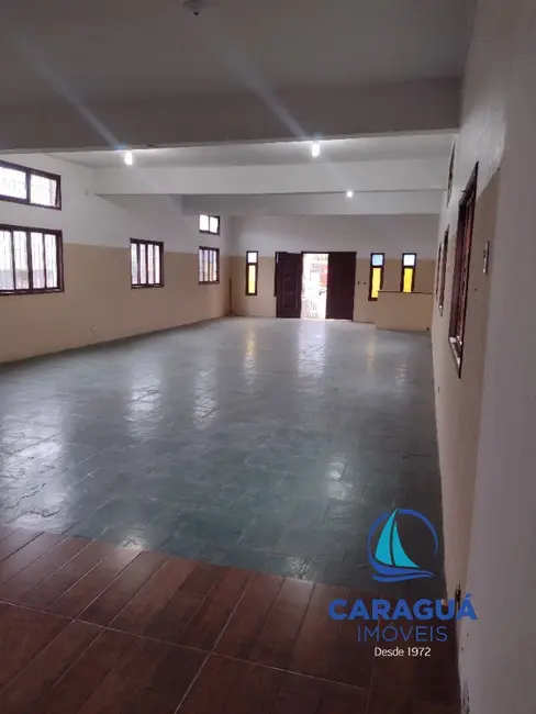 Foto 3 de Prédio Inteiro à venda, 400m2 em Caraguatatuba - SP