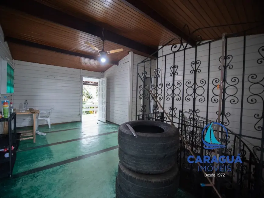 Foto 4 de Casa com 4 quartos para alugar, 200m2 em Martim de Sá, Caraguatatuba - SP