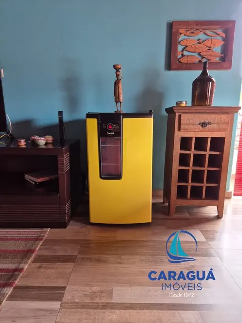 Foto 6 de Casa com 3 quartos para alugar, 308m2 em Centro, Caraguatatuba - SP