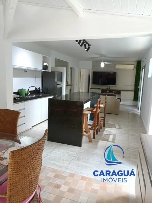 Foto 7 de Casa de Condomínio com 3 quartos à venda e para alugar, 217m2 em Park Imperial, Caraguatatuba - SP