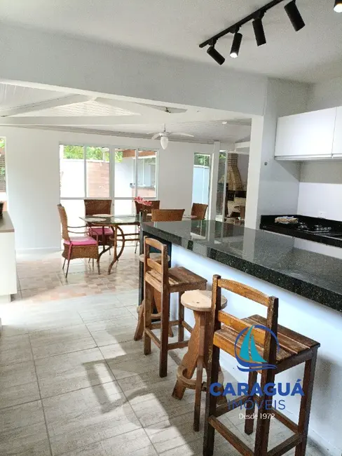 Foto 5 de Casa de Condomínio com 3 quartos à venda e para alugar, 217m2 em Park Imperial, Caraguatatuba - SP