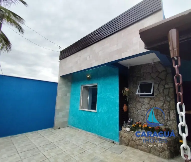 Foto 3 de Casa com 4 quartos à venda, 203m2 em Jardim Britânia, Caraguatatuba - SP