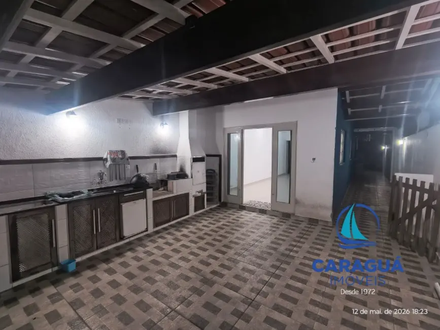 Casa com 2 quartos à venda, 150m2 em Sumaré, Caraguatatuba - SP - imagem 8 Foto 8 de Casa com 2 quartos à venda, 150m2 em Sumaré, Caraguatatuba - SP