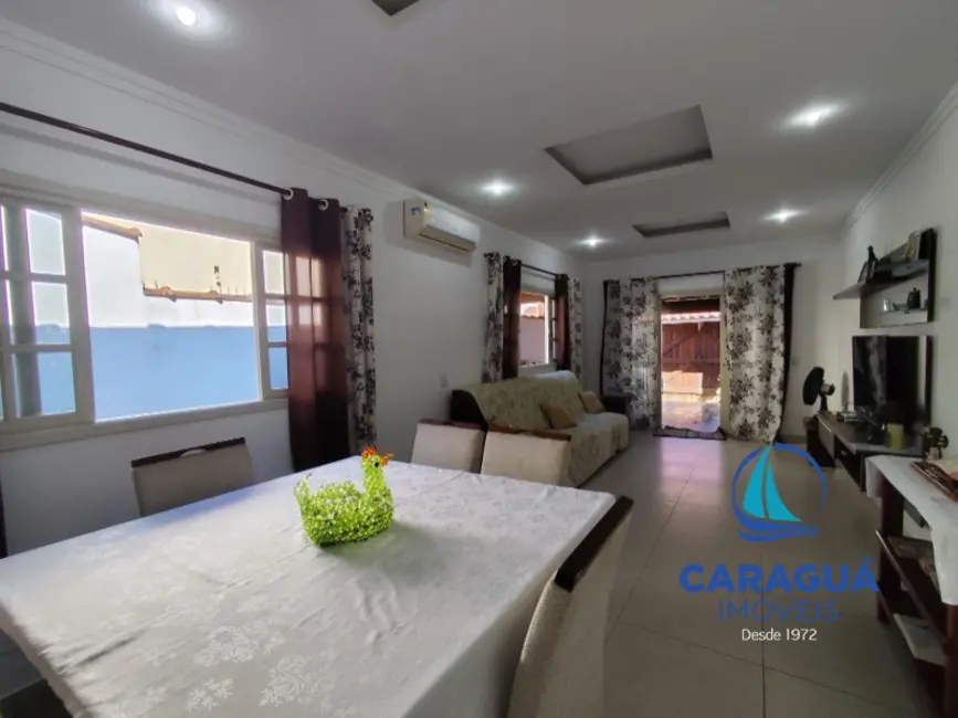 Foto 6 de Casa com 2 quartos à venda, 150m2 em Sumaré, Caraguatatuba - SP