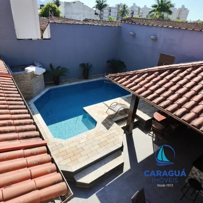Foto 1 de Casa com 3 quartos para alugar, 366m2 em Caraguatatuba - SP