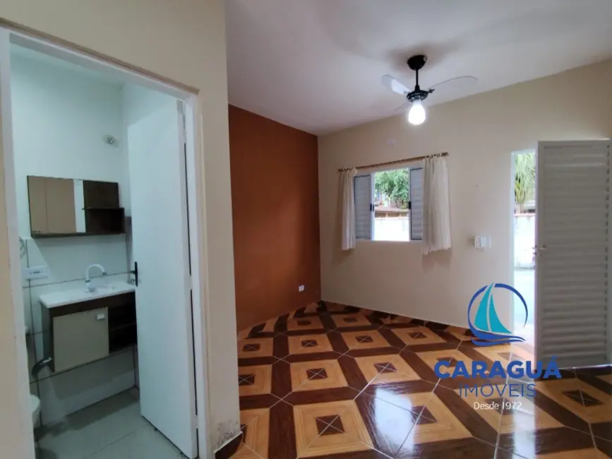 Foto 6 de Kitnet com 1 quarto à venda, 24m2 em Balneário Gardem Mar, Caraguatatuba - SP