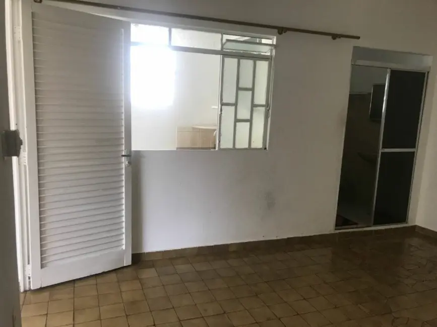 Foto 9 de Casa com 4 quartos à venda, 208m2 em Centro, Caraguatatuba - SP