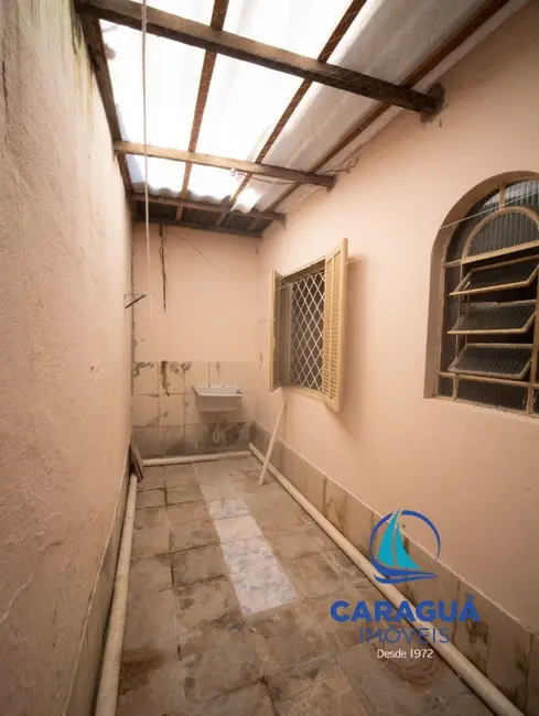Foto 5 de Casa com 1 quarto para alugar, 55m2 em Centro, Caraguatatuba - SP
