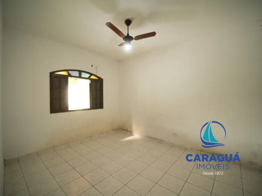 Foto 8 de Casa com 2 quartos para alugar, 159m2 em Caraguatatuba - SP