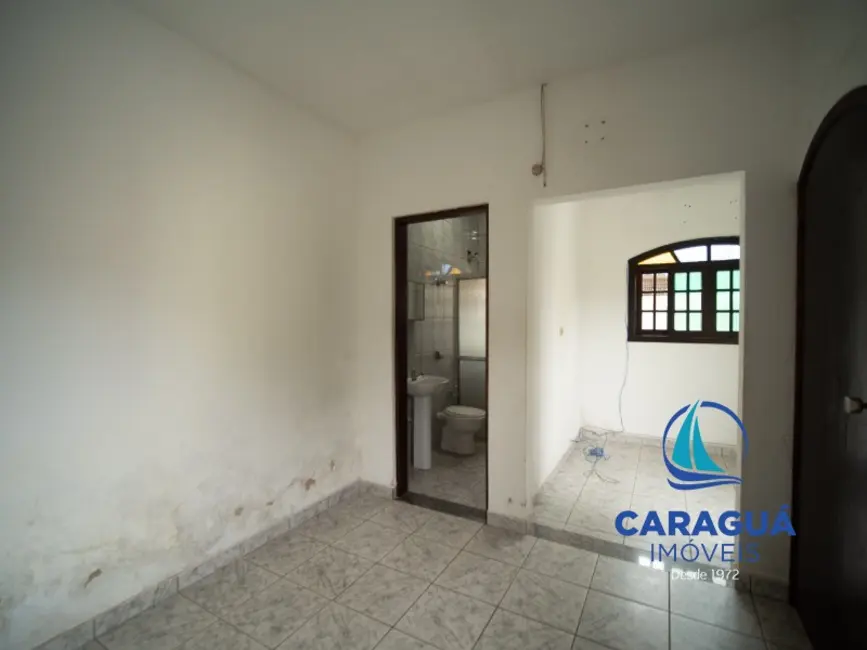 Casa com 3 quartos à venda e para alugar, 159m2 em Caraguatatuba - SP - imagem 8 Foto 8 de Casa com 3 quartos à venda e para alugar, 159m2 em Caraguatatuba - SP