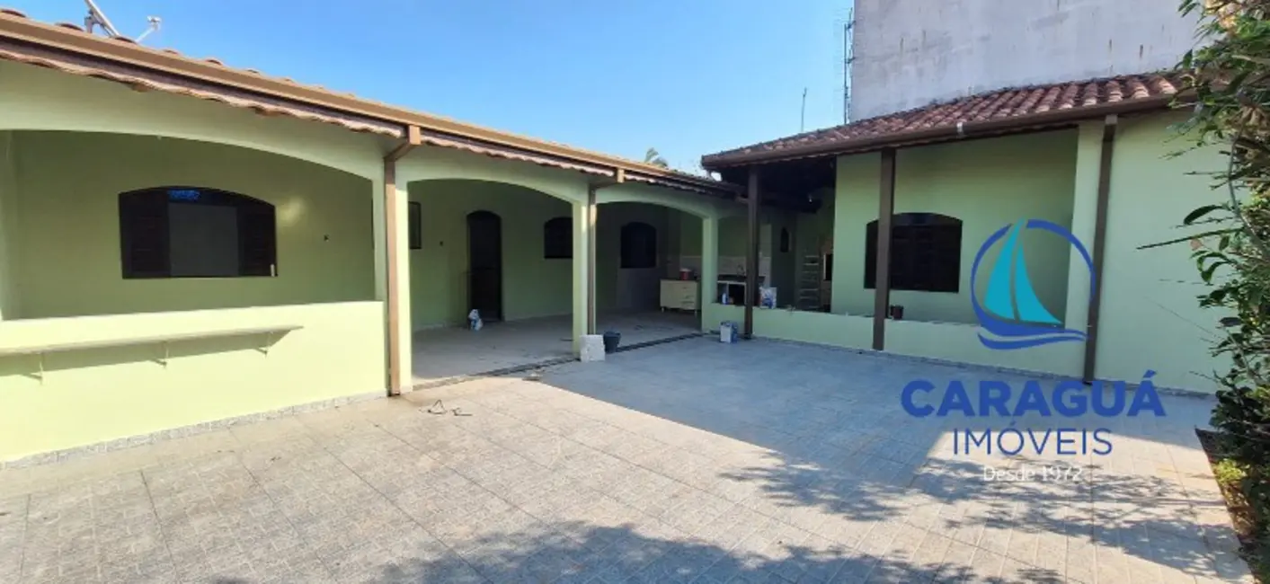 Foto 1 de Casa com 2 quartos para alugar, 159m2 em Caraguatatuba - SP