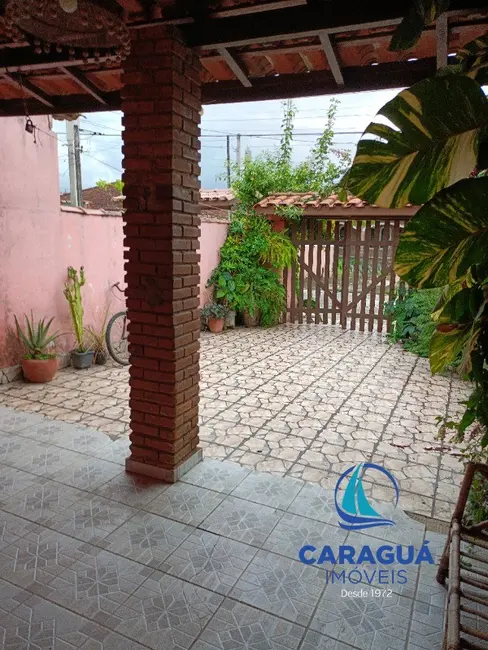Foto 3 de Casa com 2 quartos à venda, 77m2 em Praia das Palmeiras, Caraguatatuba - SP