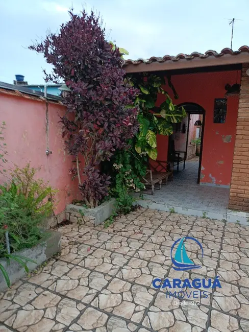 Foto 2 de Casa com 2 quartos à venda, 77m2 em Praia das Palmeiras, Caraguatatuba - SP