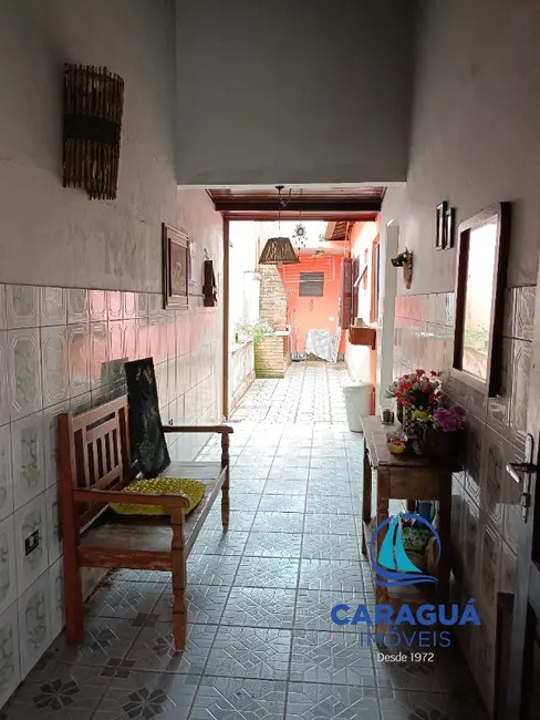 Foto 5 de Casa com 2 quartos à venda, 77m2 em Praia das Palmeiras, Caraguatatuba - SP