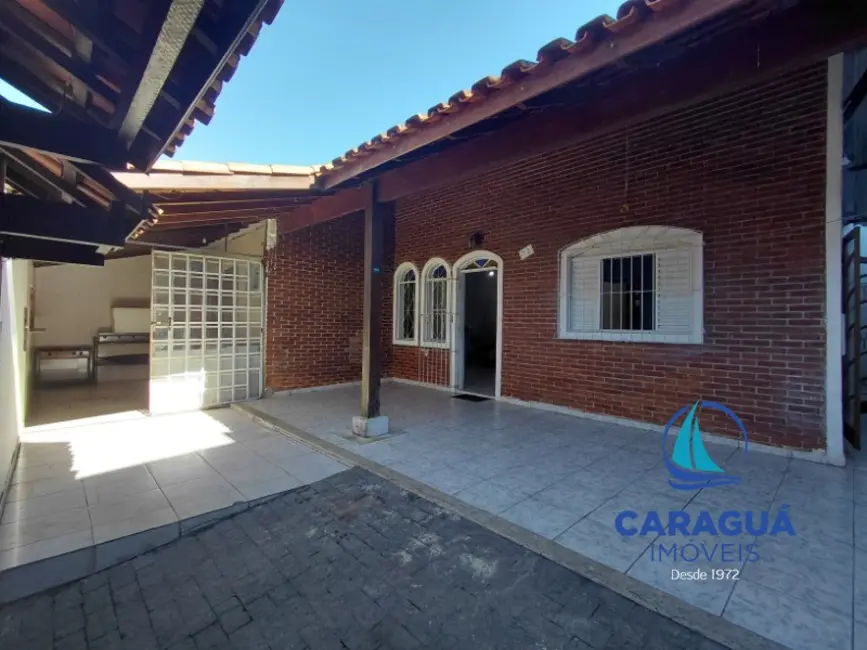 Casa com 2 quartos à venda, 200m2 em Travessão, Caraguatatuba - SP - imagem 1 Foto 1 de Casa com 2 quartos à venda, 200m2 em Travessão, Caraguatatuba - SP