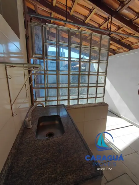 Casa com 2 quartos à venda, 200m2 em Travessão, Caraguatatuba - SP - imagem 3 Foto 3 de Casa com 2 quartos à venda, 200m2 em Travessão, Caraguatatuba - SP