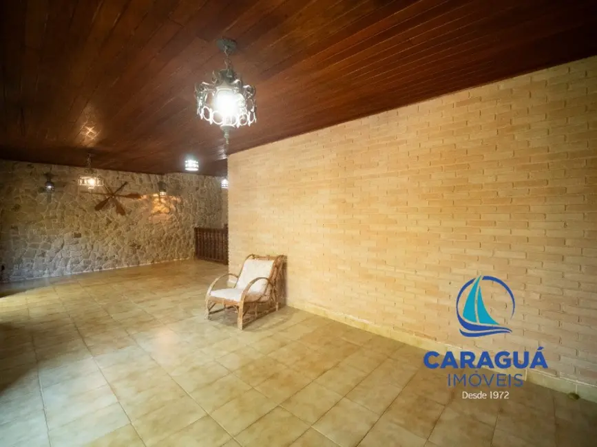 Foto 8 de Casa com 7 quartos à venda e para alugar, 350m2 em Martim de Sá, Caraguatatuba - SP