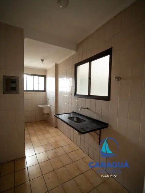 Foto 3 de Apartamento com 1 quarto para alugar, 30m2 em Sumaré, Caraguatatuba - SP