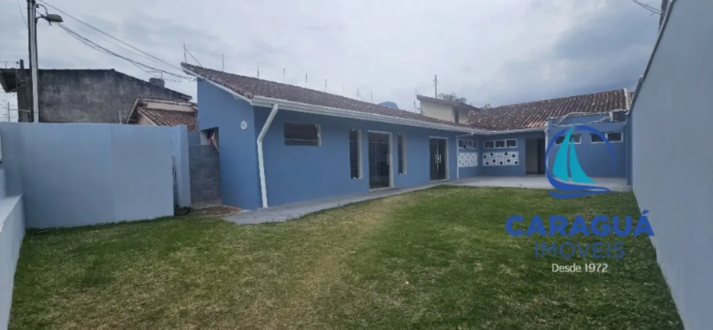 Foto 2 de Casa com 3 quartos à venda, 136m2 em Caraguatatuba - SP
