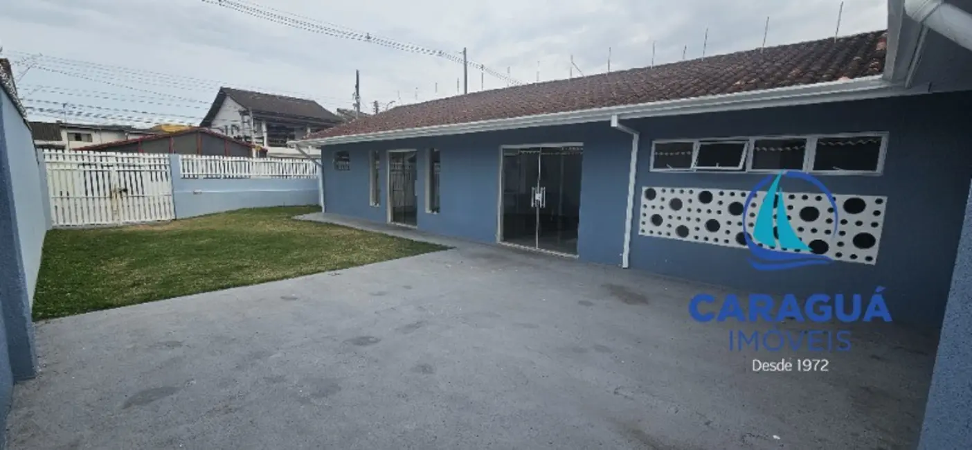 Foto 3 de Casa com 3 quartos à venda, 136m2 em Caraguatatuba - SP